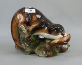 Ceramic Sylvac otter - Approx height: 18cm