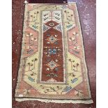 Turkish patterned rug - Approx size: 162cm x 93cm