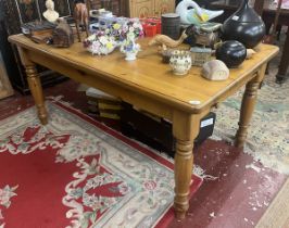 Pine dining table with drawers to both ends - Approx size: L: 160cm W: 95cm H: 77cm