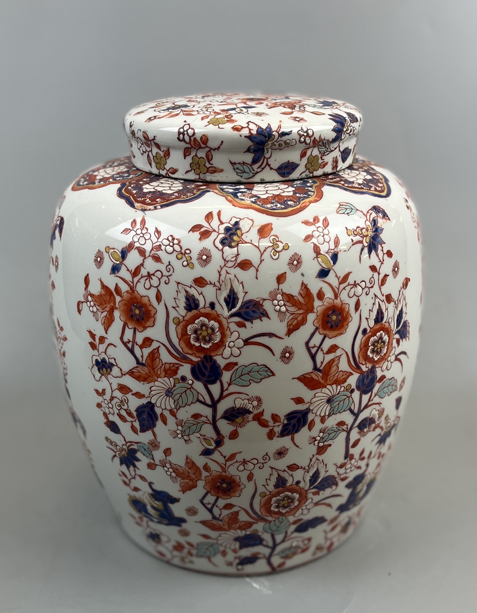 Large ginger jar - Approx height: 33cm