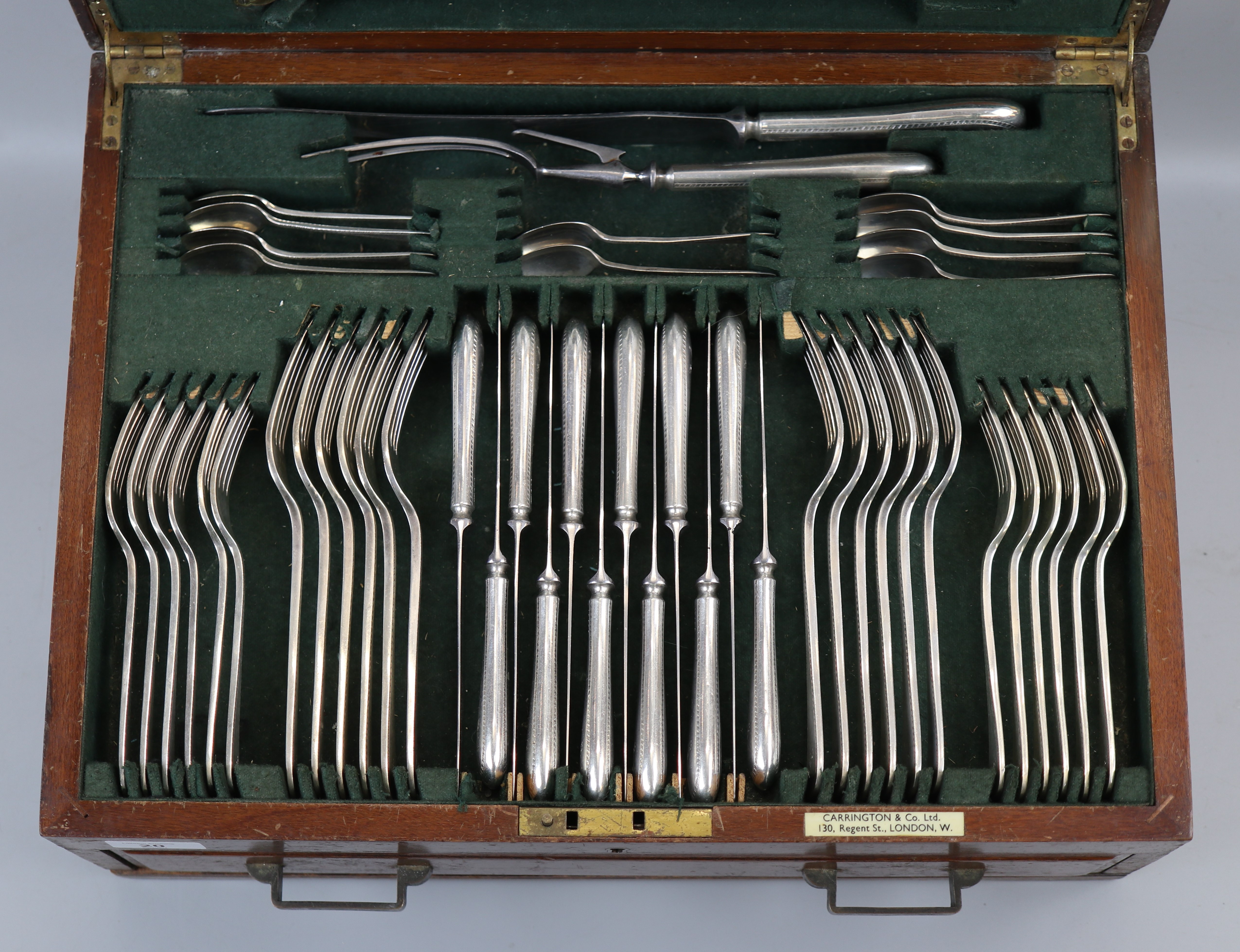 Canteen of hallmarked silver cutlery - Carrington and Co 1961 - over 3.4kg of silver - Image 2 of 4