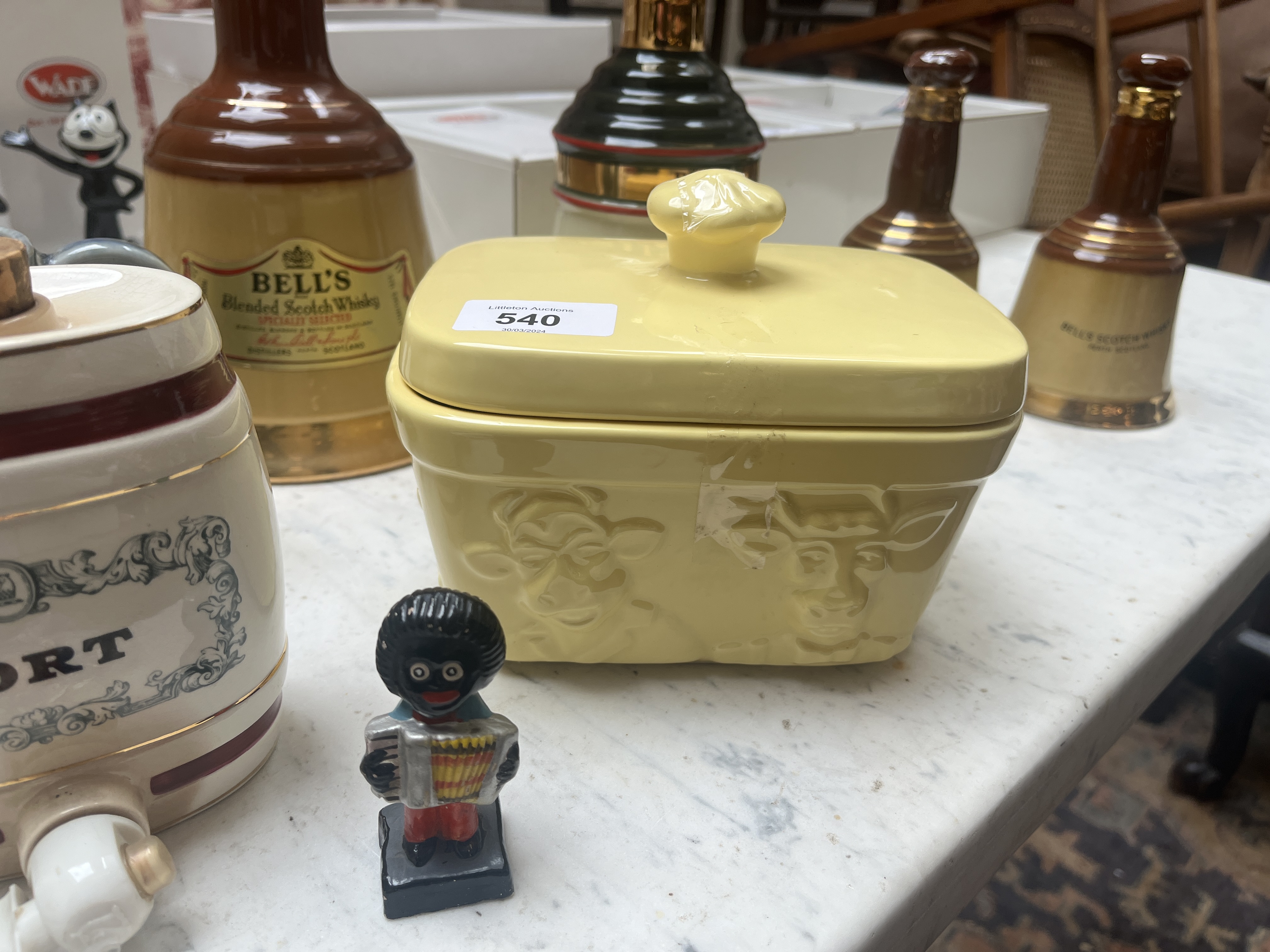 Collection of ceramics to include Wade, Bells whisky decanters etc - Image 7 of 8