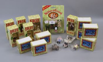 Collection of boxed Wallace and Gromit figures