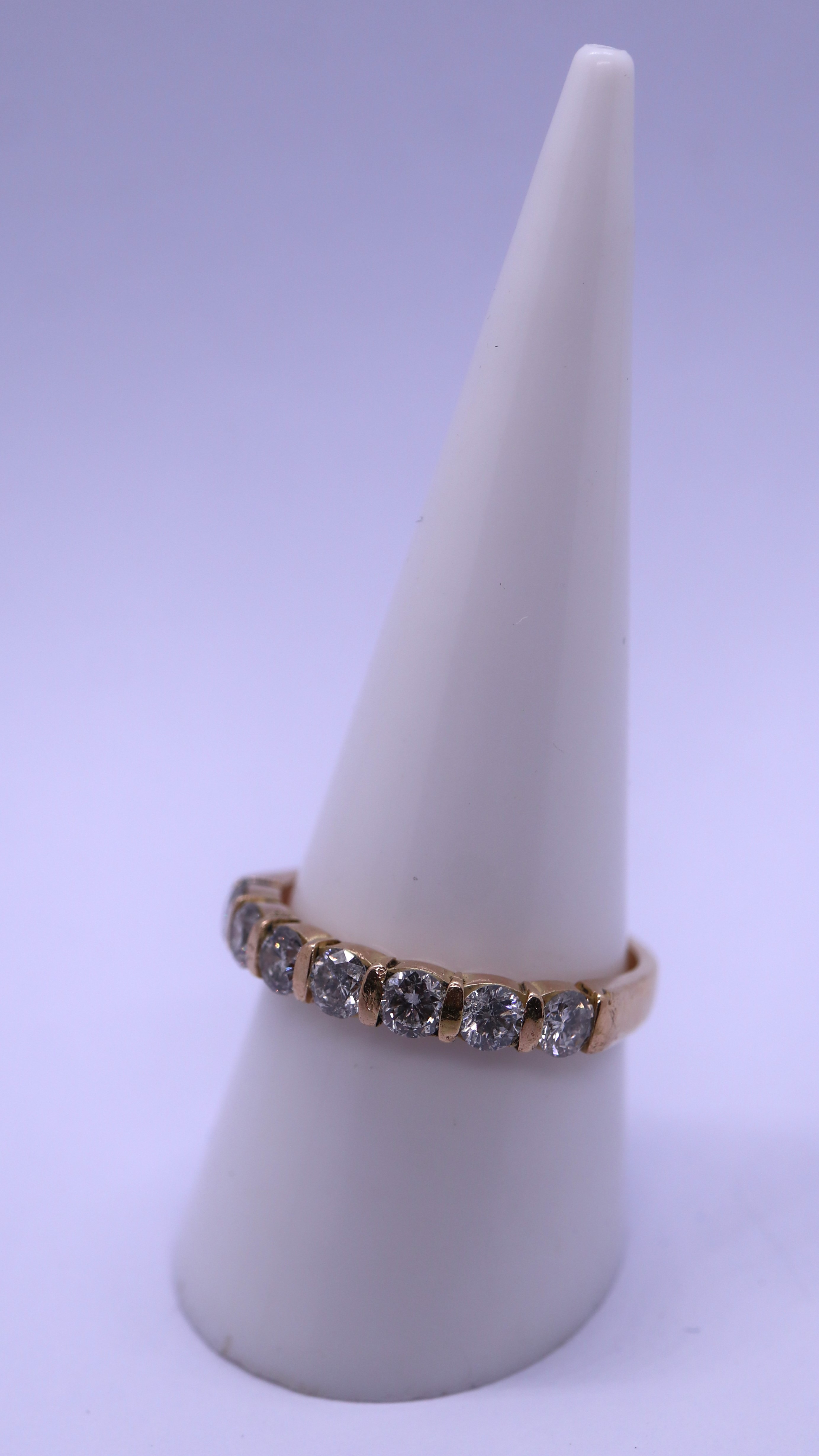 Fine 14ct gold 7 stone diamond set ring - Size Q - Image 2 of 3