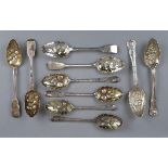 5 pairs of large hallmarked silver berry spoons - Approx weight: 711g