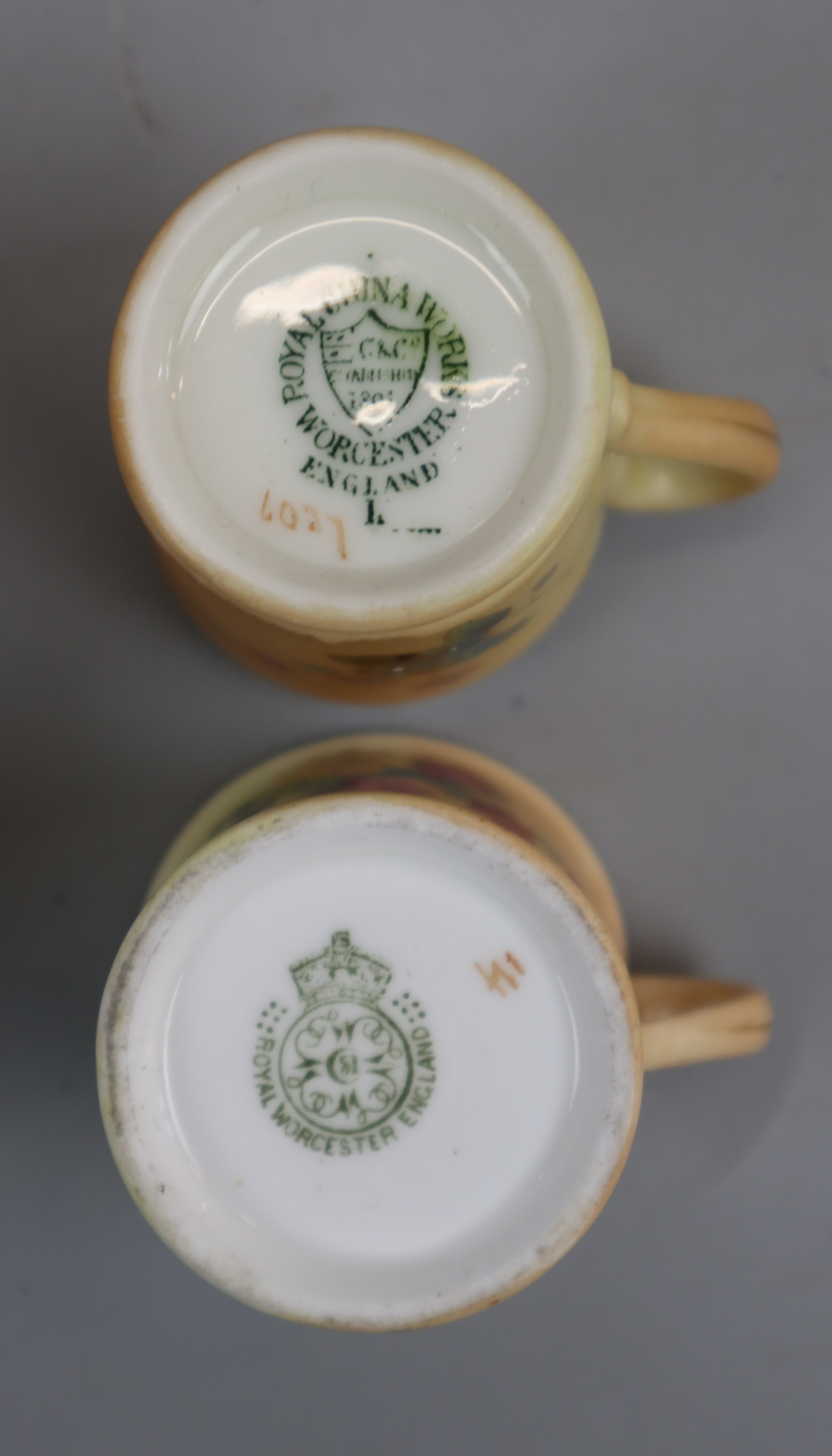 Collection of early Royal Worcester Blush Ivory - Image 3 of 4