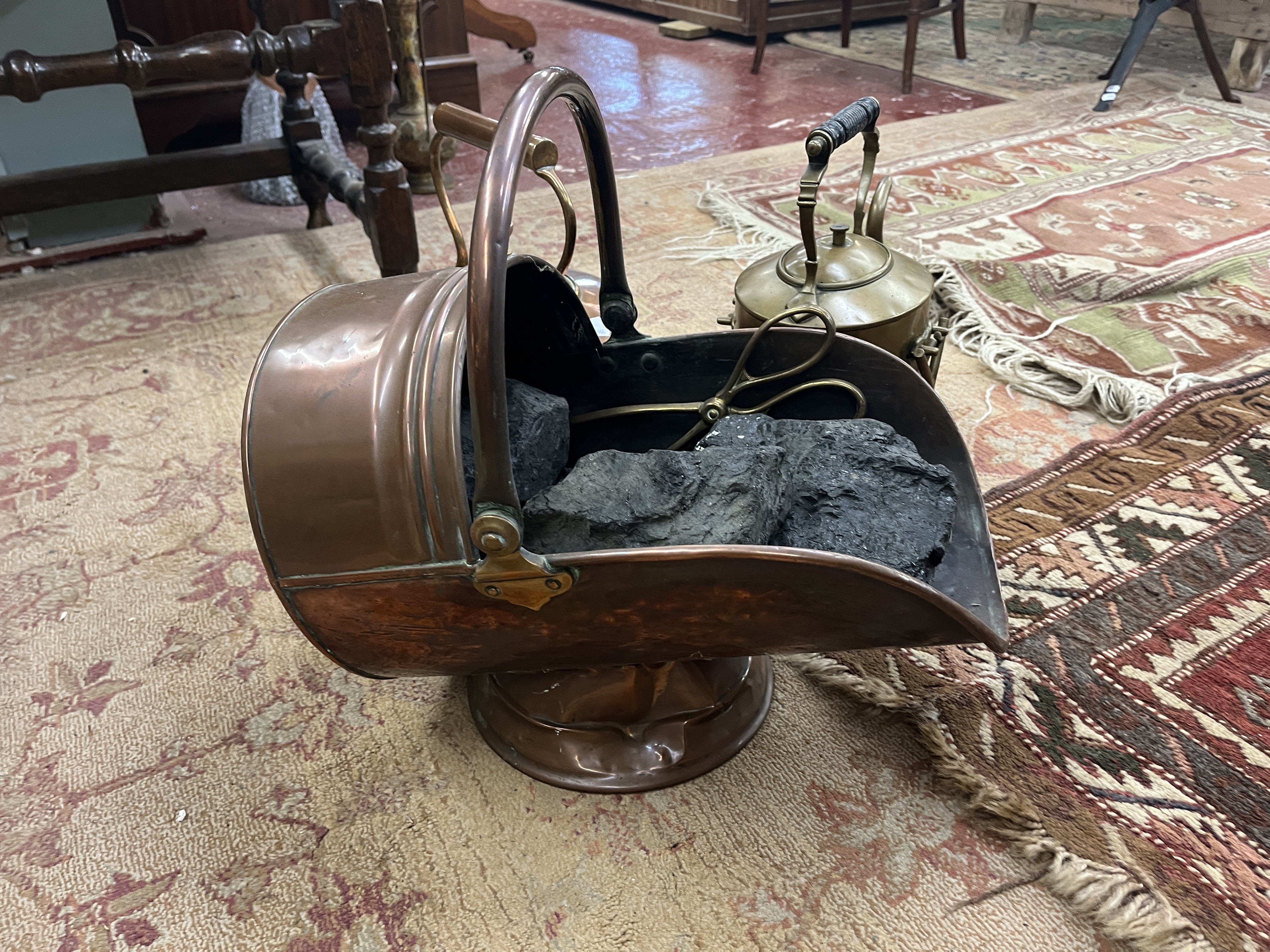 Brass spirit kettle together with a copper kettle and coal scuttle - Image 3 of 4