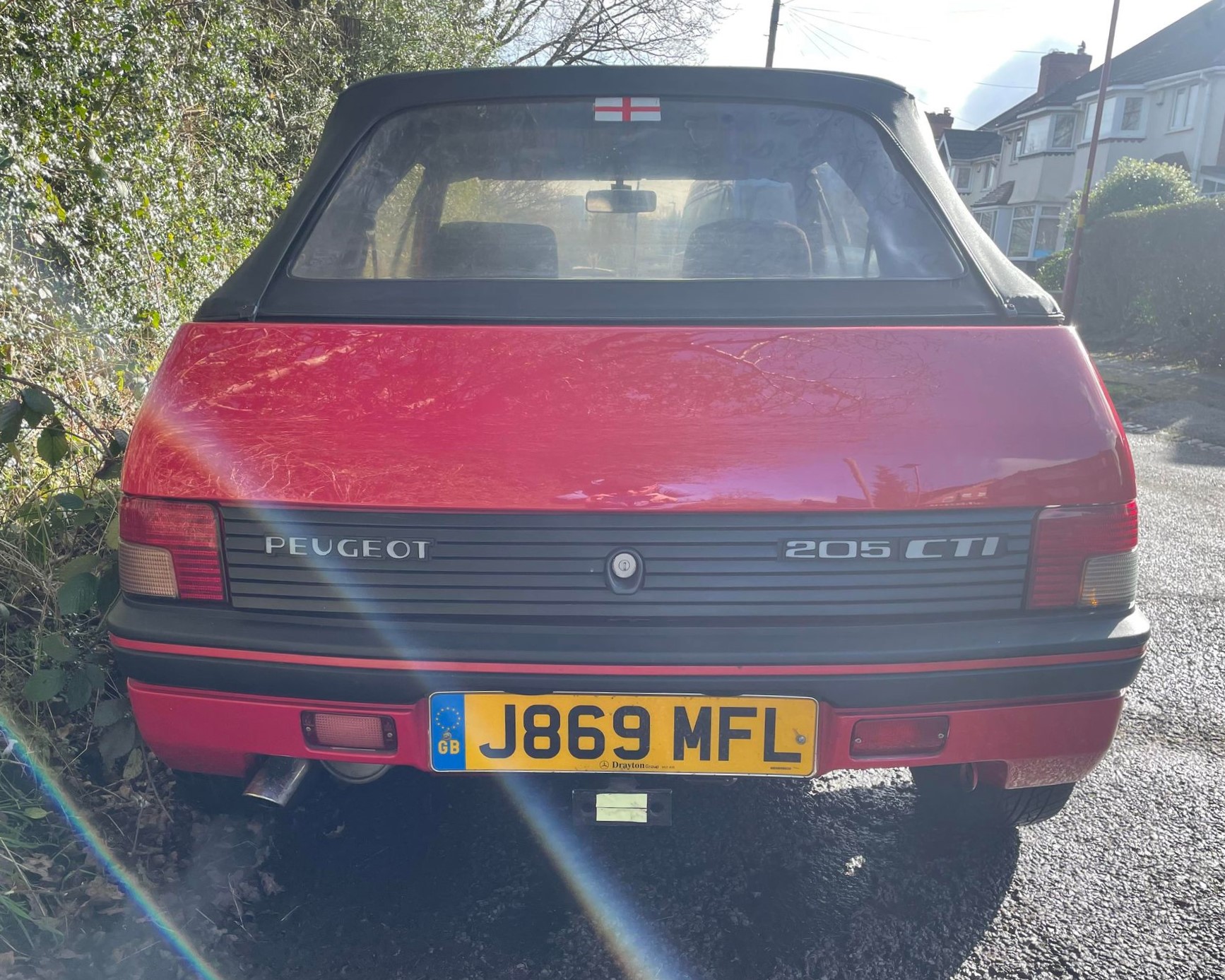 Peugeot 205 Cti 1.6 convertible - Mot'd 83,000 miles This stunning low mileage car has been - Image 7 of 18