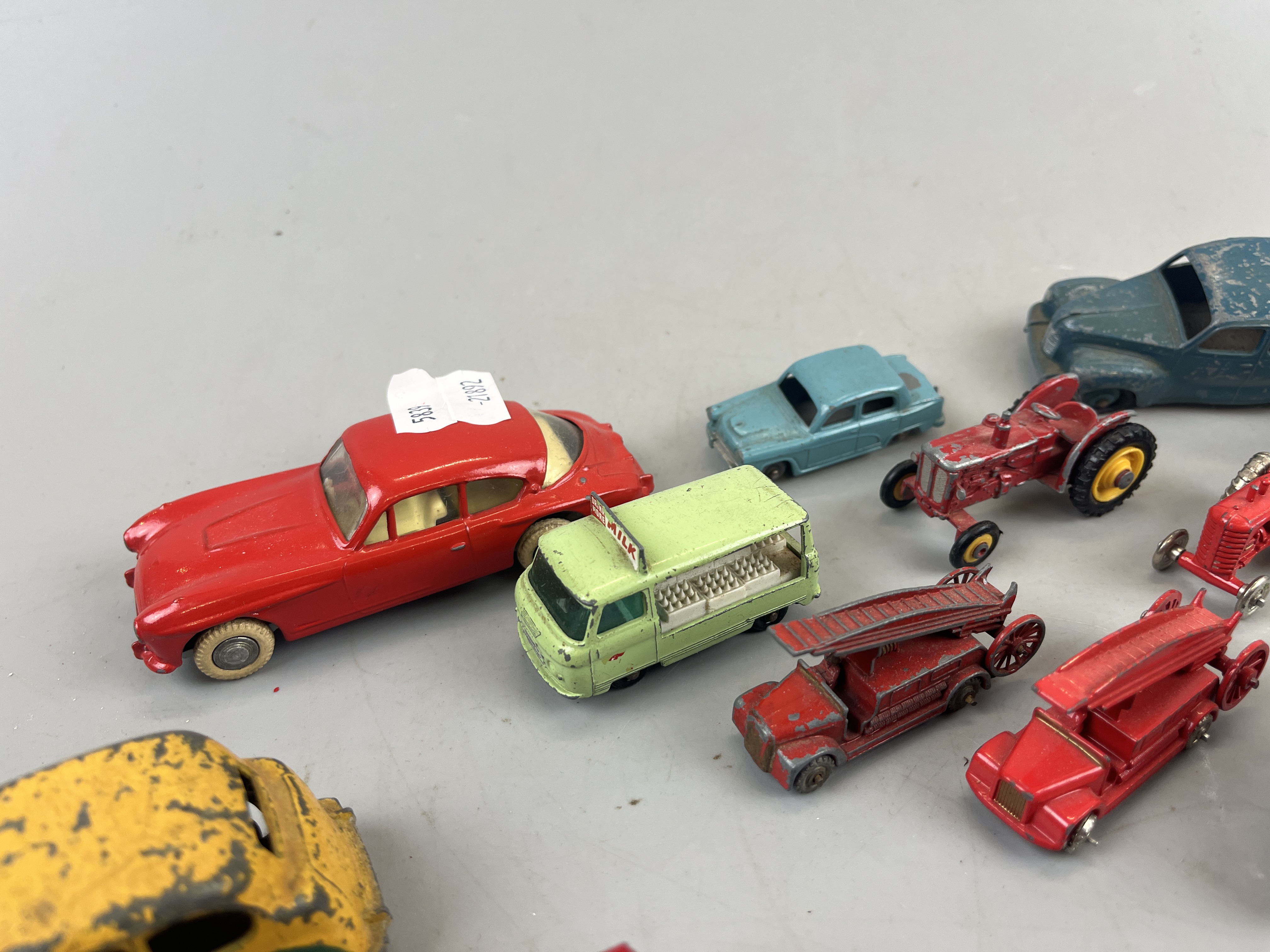 Collection of die cast vehicles to include Corgi, Dinky etc - Image 5 of 5