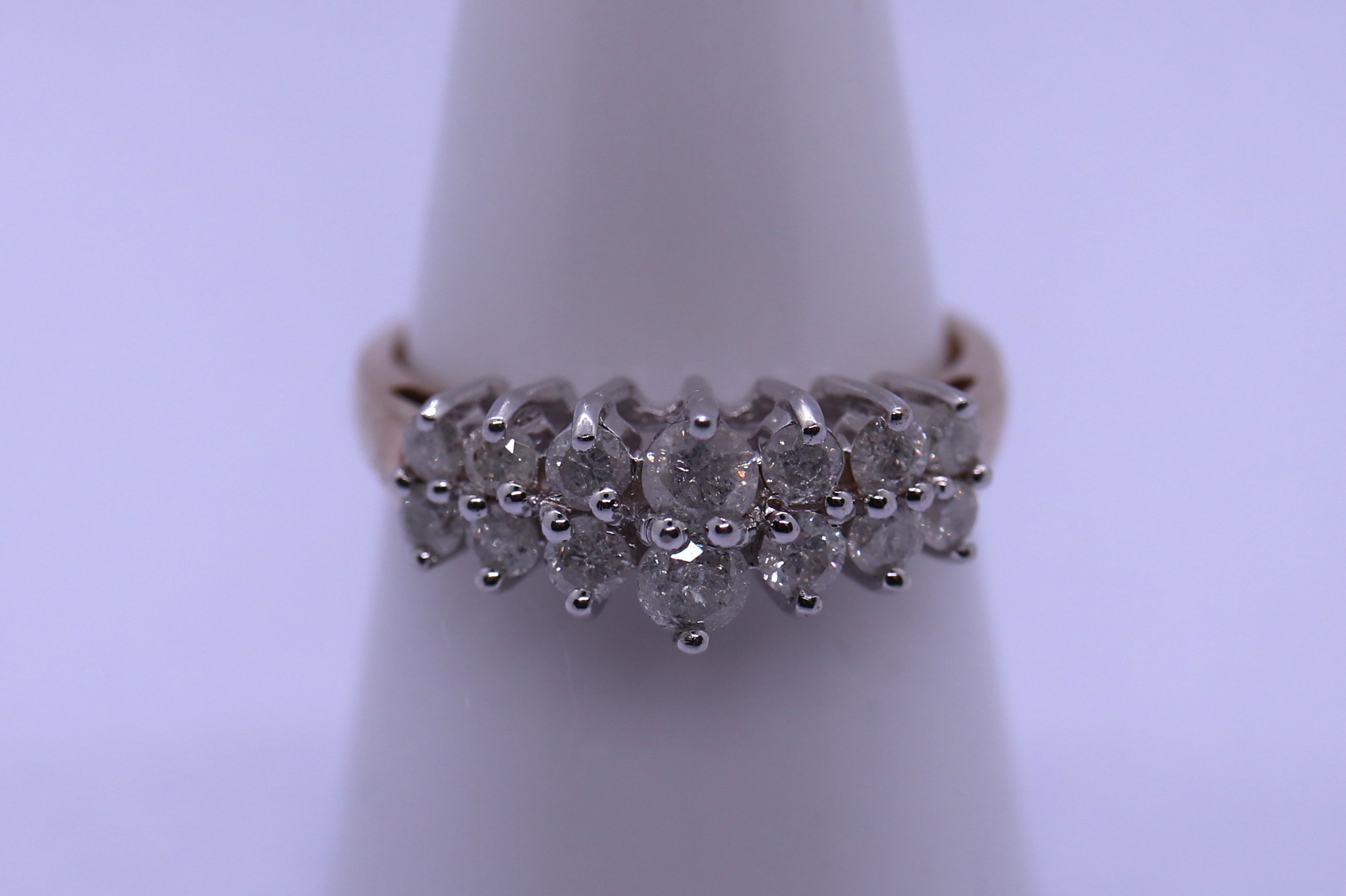 9ct gold diamond set ring - Size P - Image 3 of 3