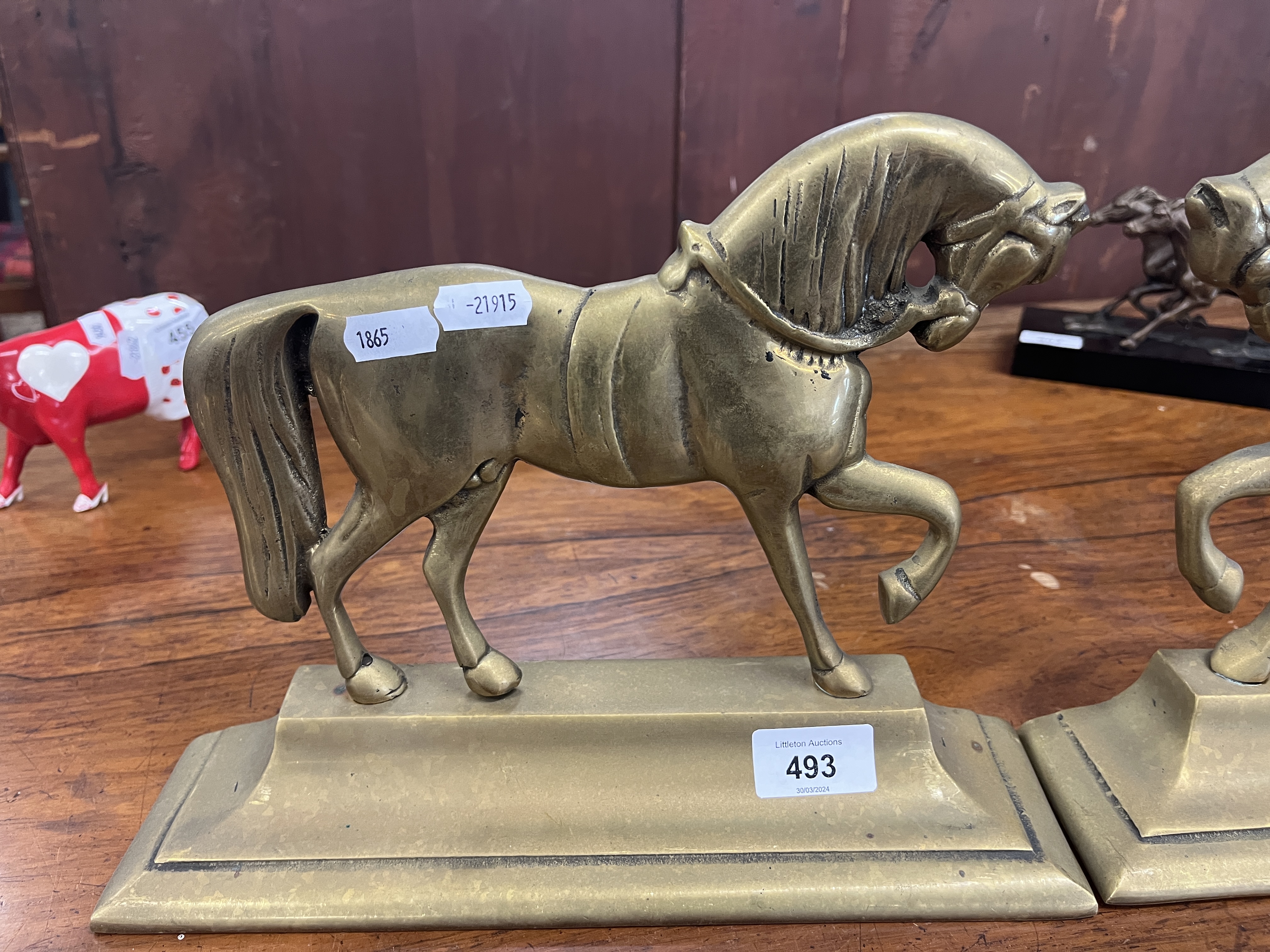 Pair of brass flat back horses - Image 2 of 2