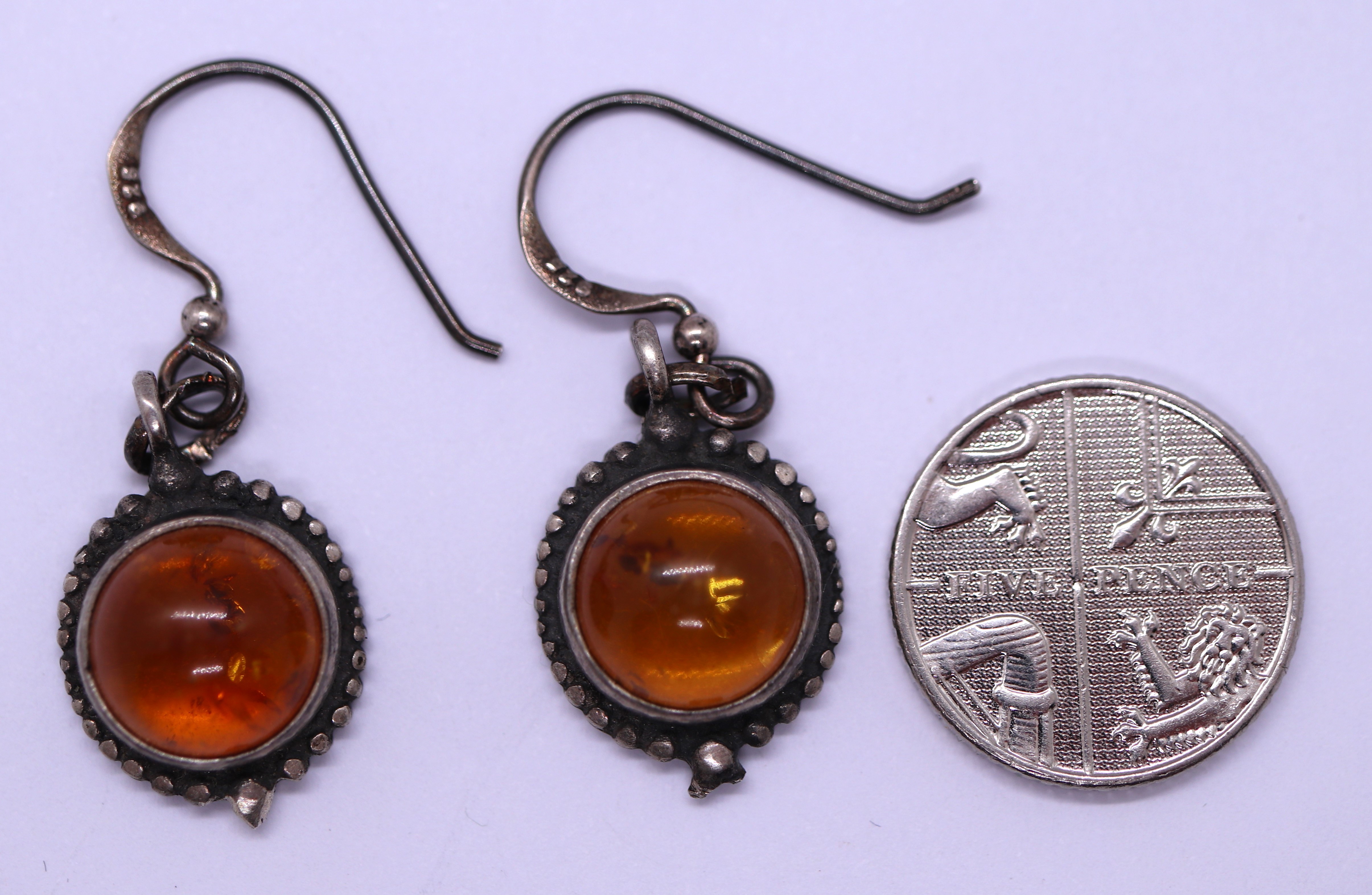 Pair of silver and amber set earrings together with ring - Image 6 of 6