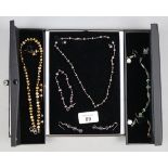 Collection of jewellery to include a Belinda Terry necklace and earring set