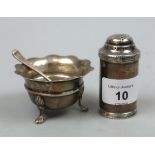 Hallmarked silver salt together with hallmarked silver pepper pot - Approx weight 70g