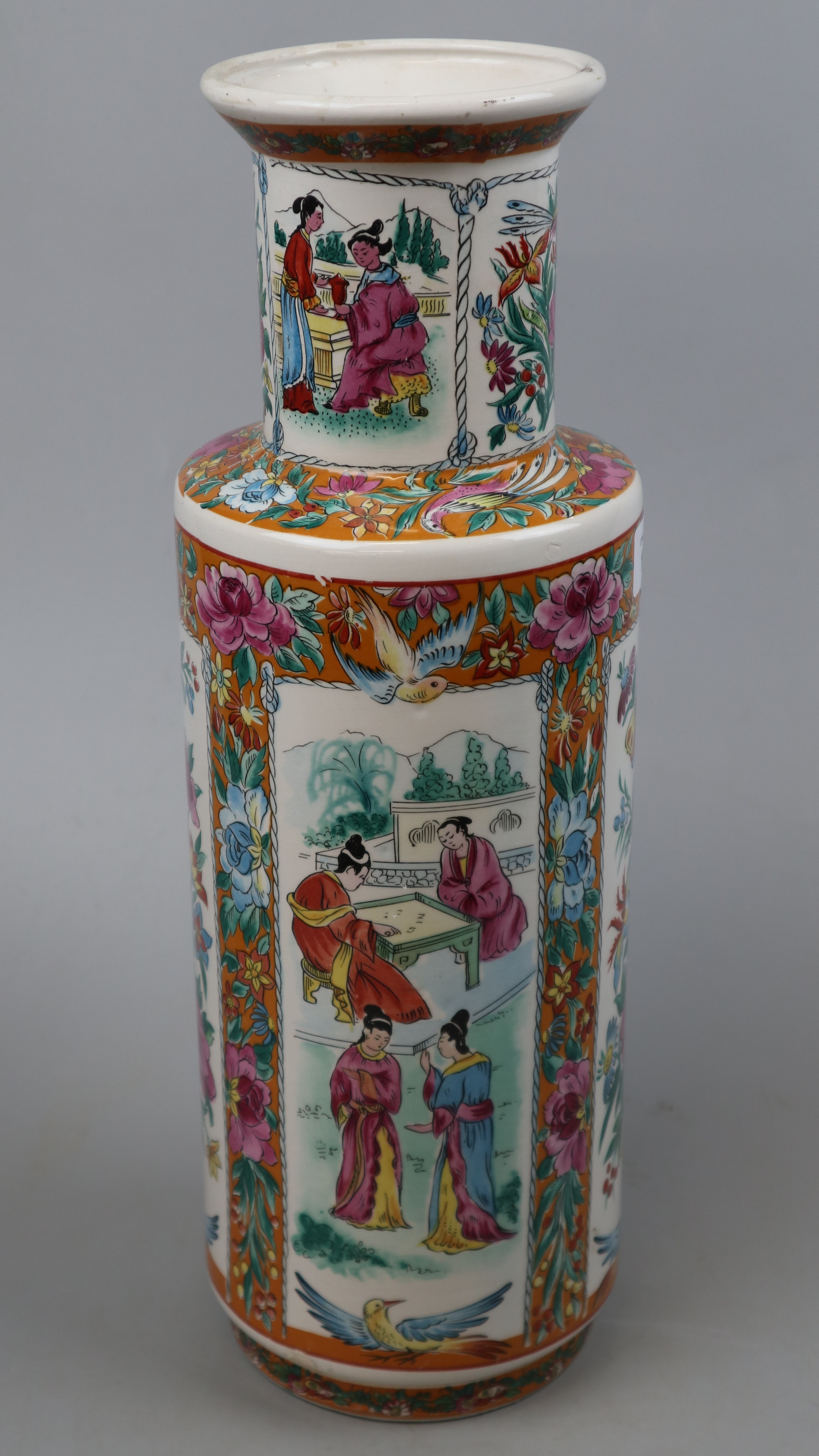 Tall Oriental vase - Approx height: 42cm - Image 3 of 4