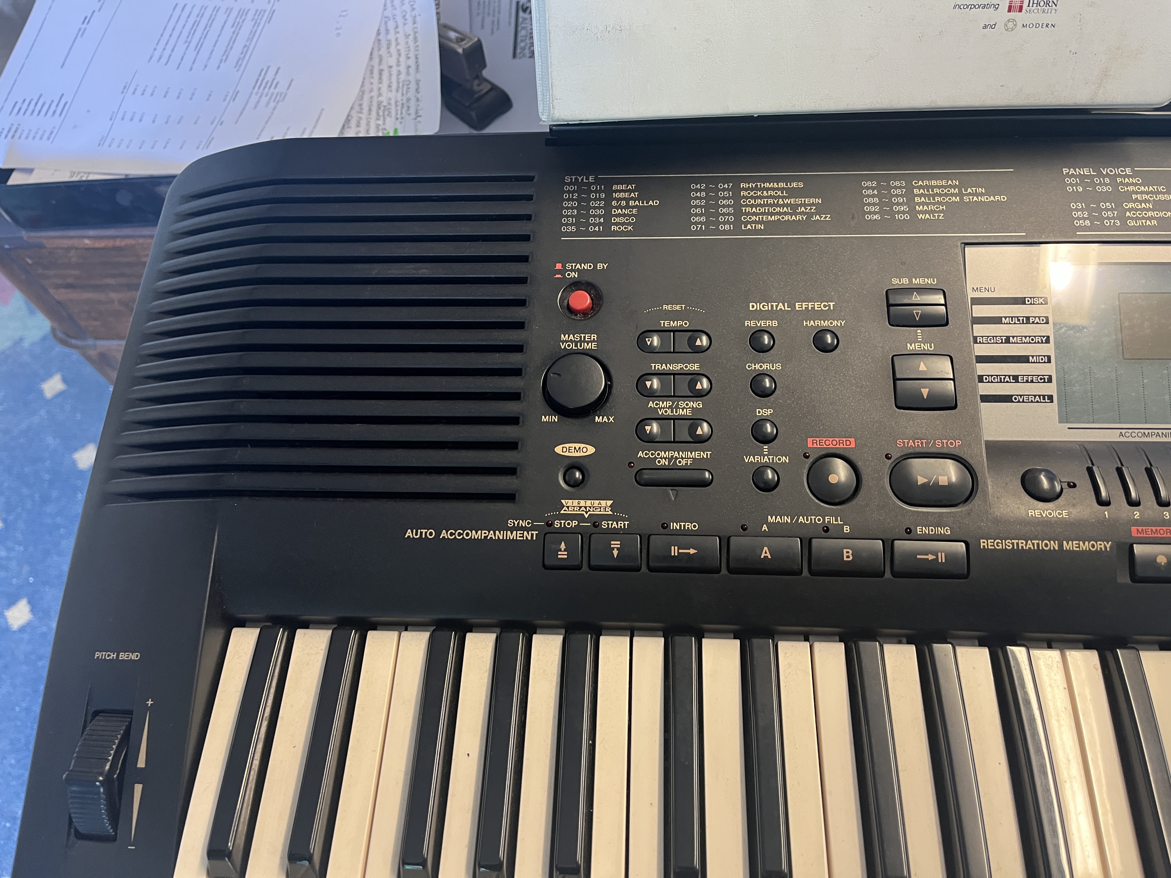 Yamaha keyboard PSR630 complete with stand, cove, instructions etc - Image 4 of 8