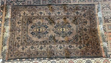 Vintage Persian nomad wool hand woven rug - Approx size: 137cm x 76cm