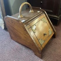 Vintage oak & brass coal scuttle with coal scoop