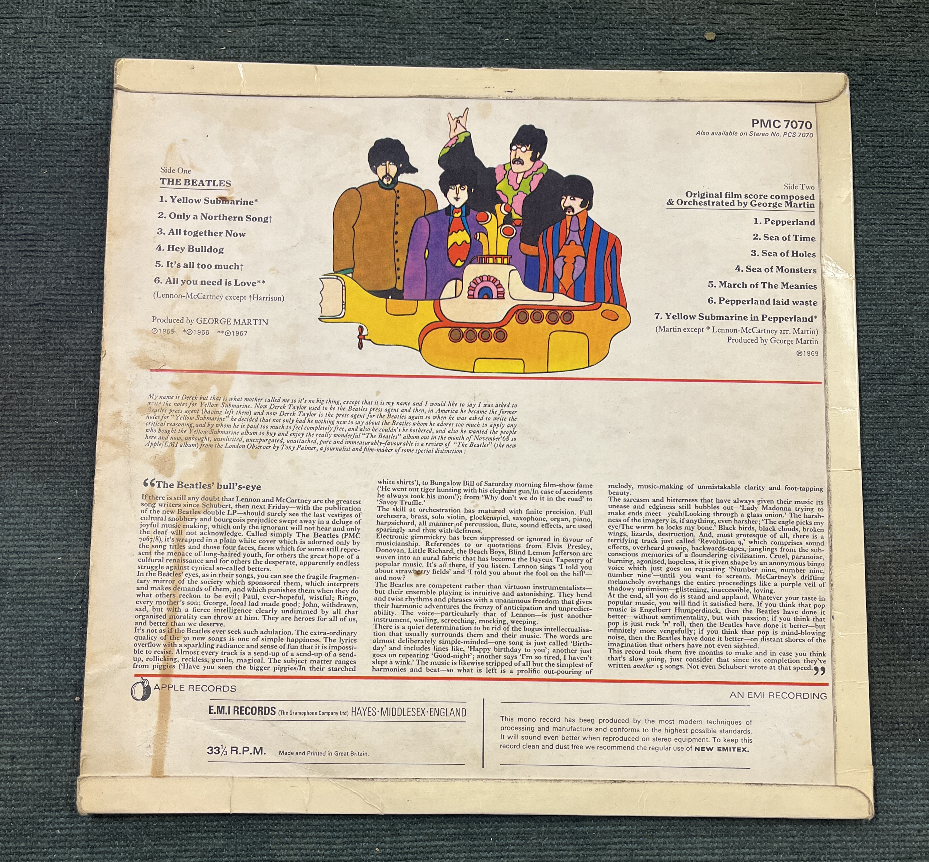 Beatles Yellow Submarine - First press stereo red line sleeve - Image 2 of 3