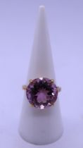 9ct gold large amethyst set ring - Size N