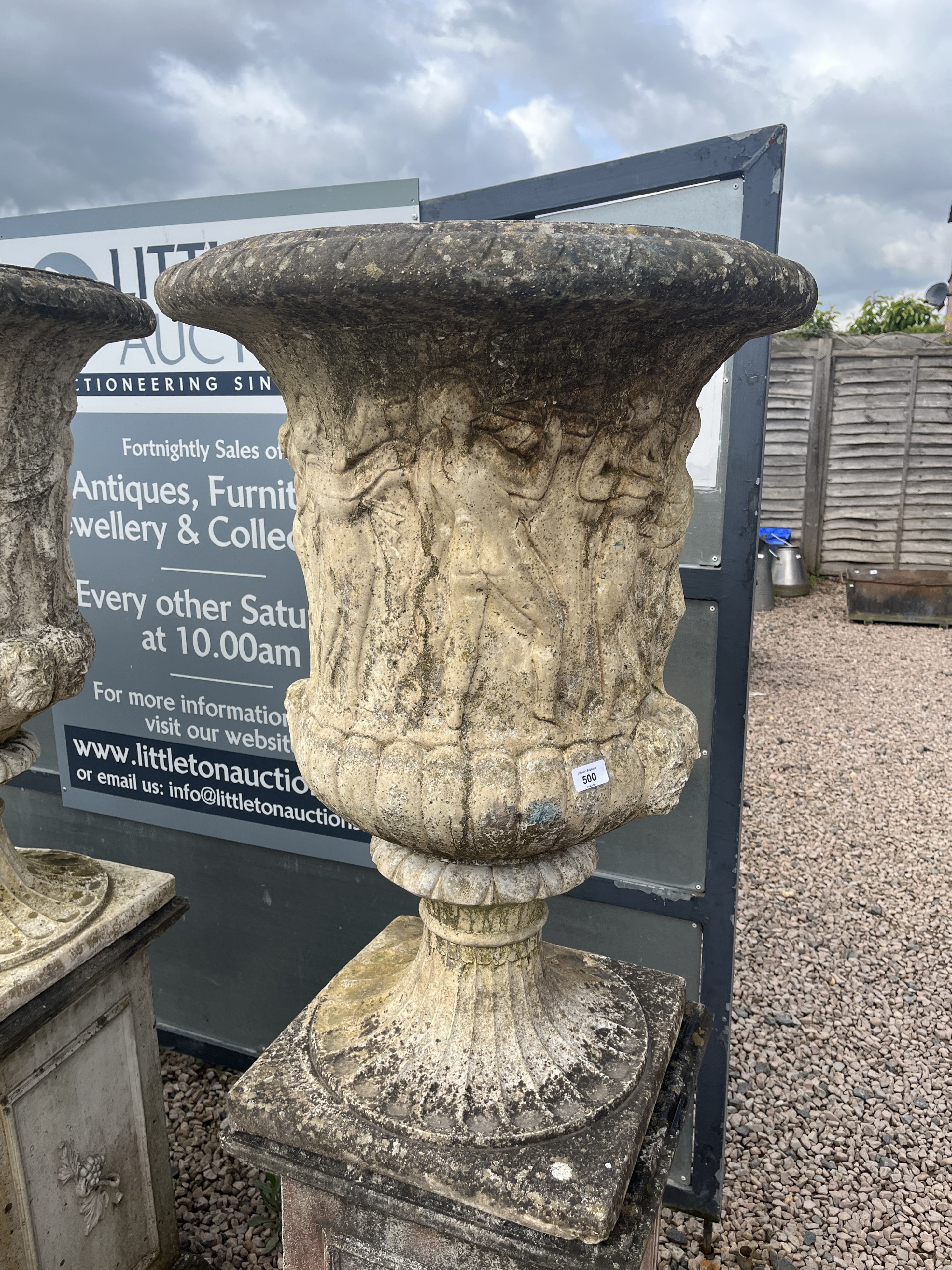 Set of 4 vintage recon stone Grecian urns on reconstituted stone classic plinths - Approx height: - Image 2 of 4
