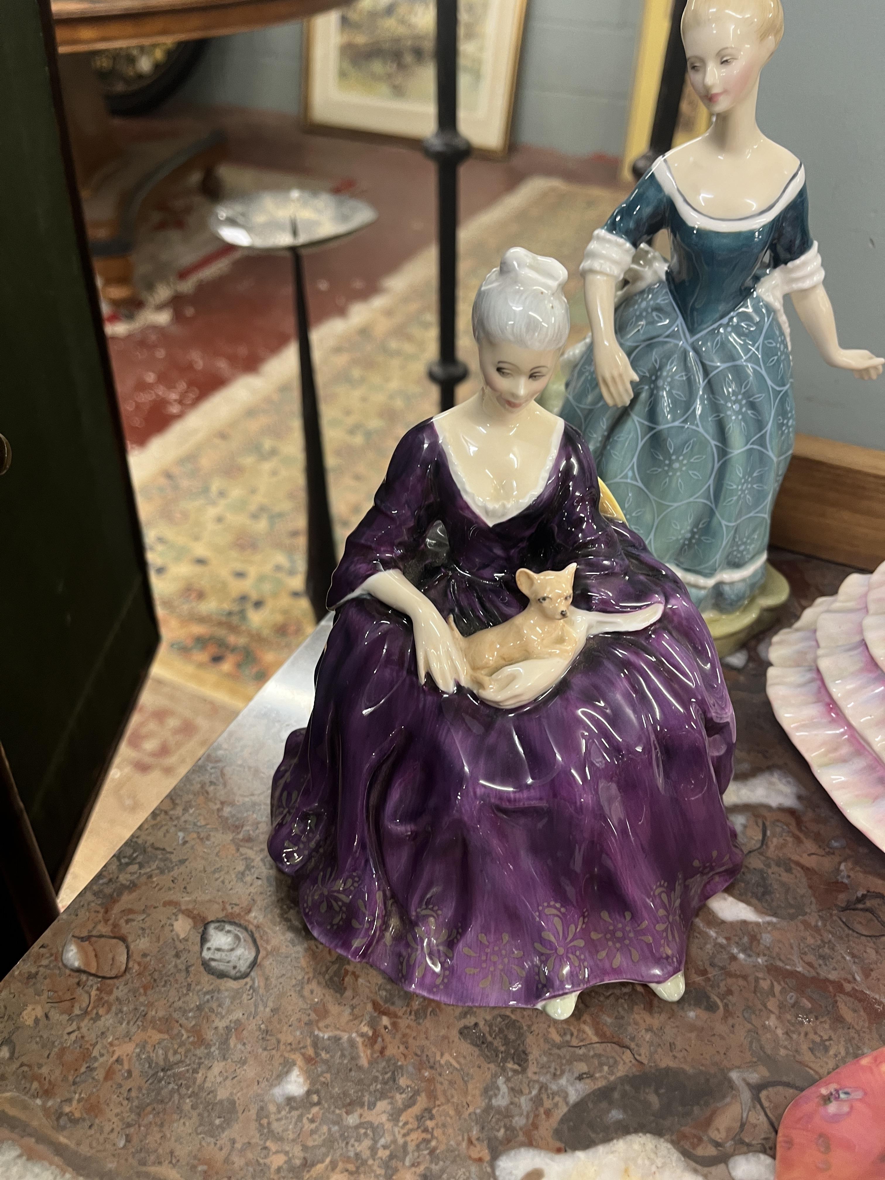 Collection of Royal Doulton figurines - Image 4 of 15