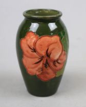 Green Moorcroft vase - Approx height: 11cm