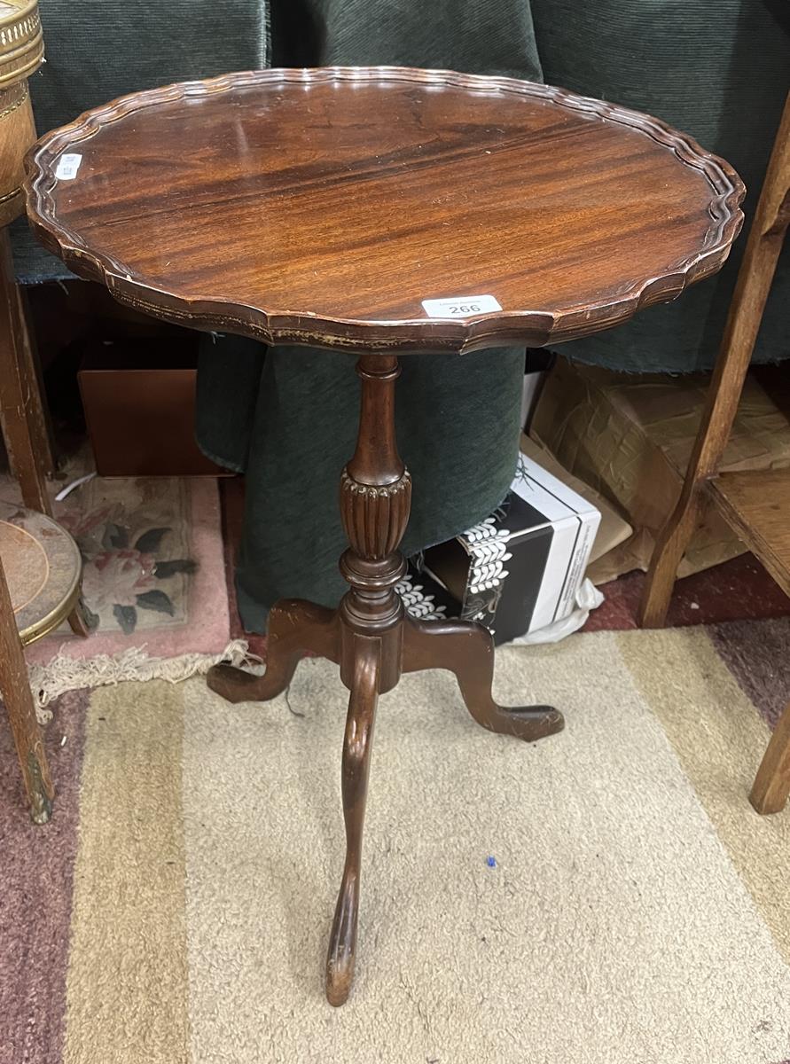 Mahogany pie crust wine table