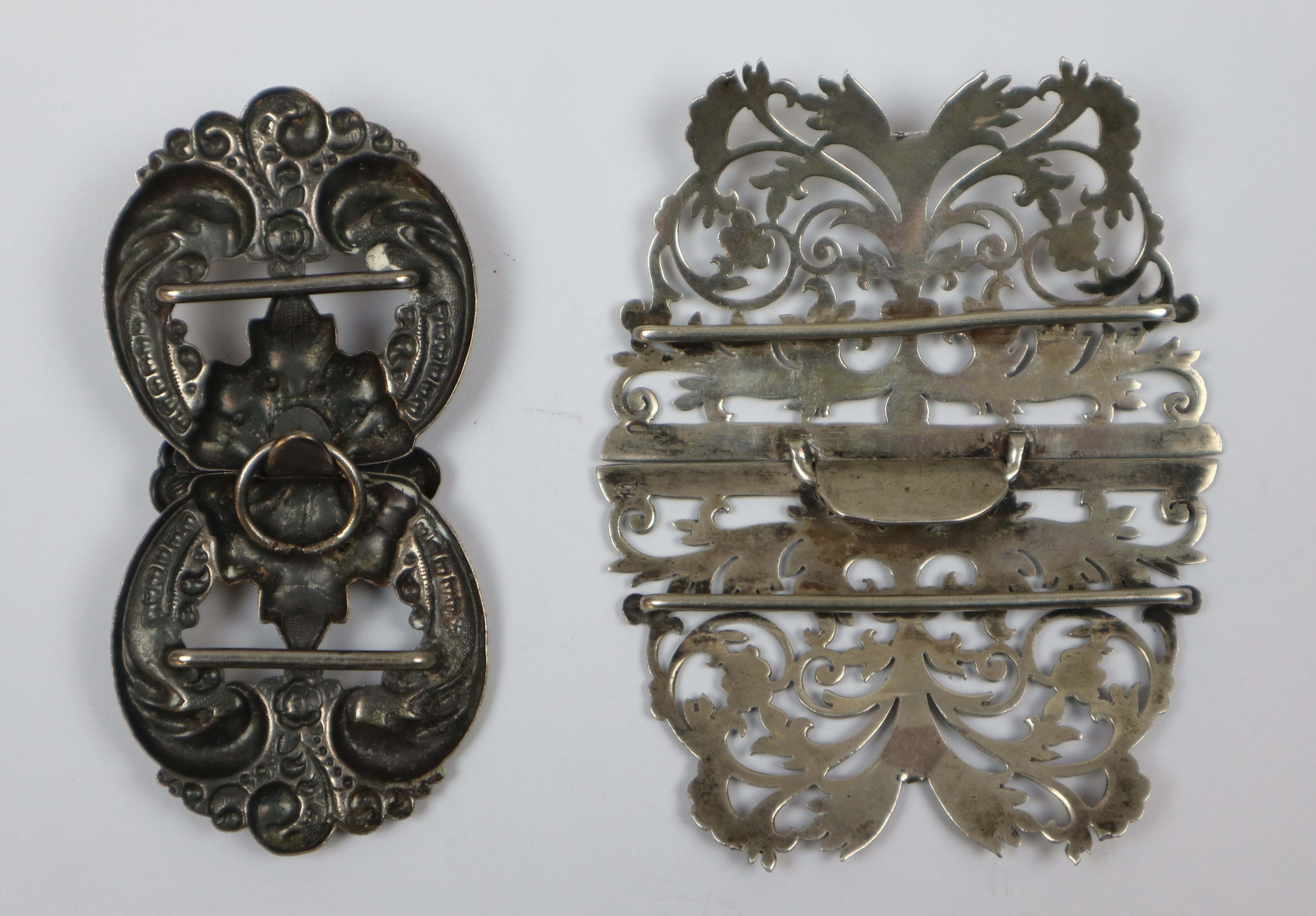 2 hallmarked silver belt buckles - Approx weight 53g - Image 2 of 2
