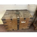 Large Elkington & Co Silversmiths lock box - Approx size: W: 81cm D: 57cm H: 57cm