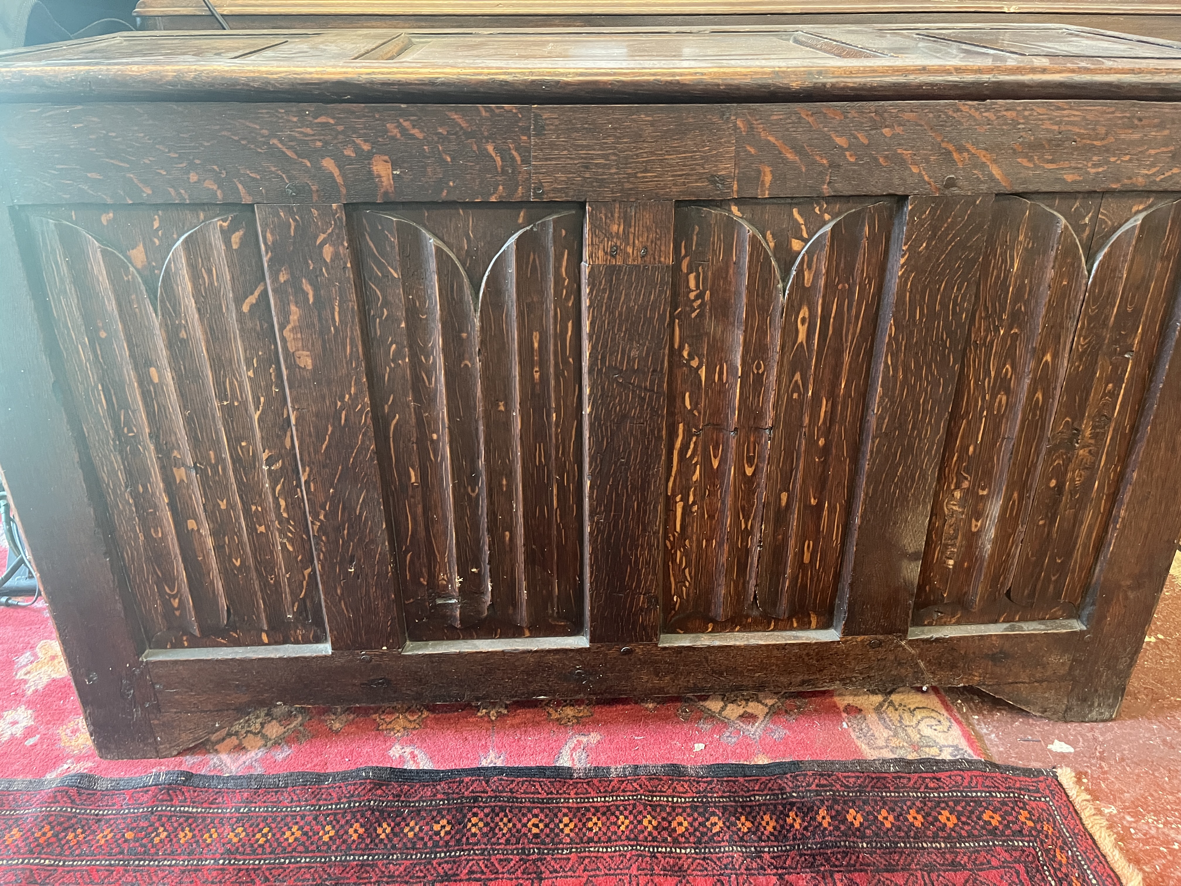 18thC oak coffer with candle box - Approx size: W: 120cm D: 50cm H: 71cm - Image 2 of 4