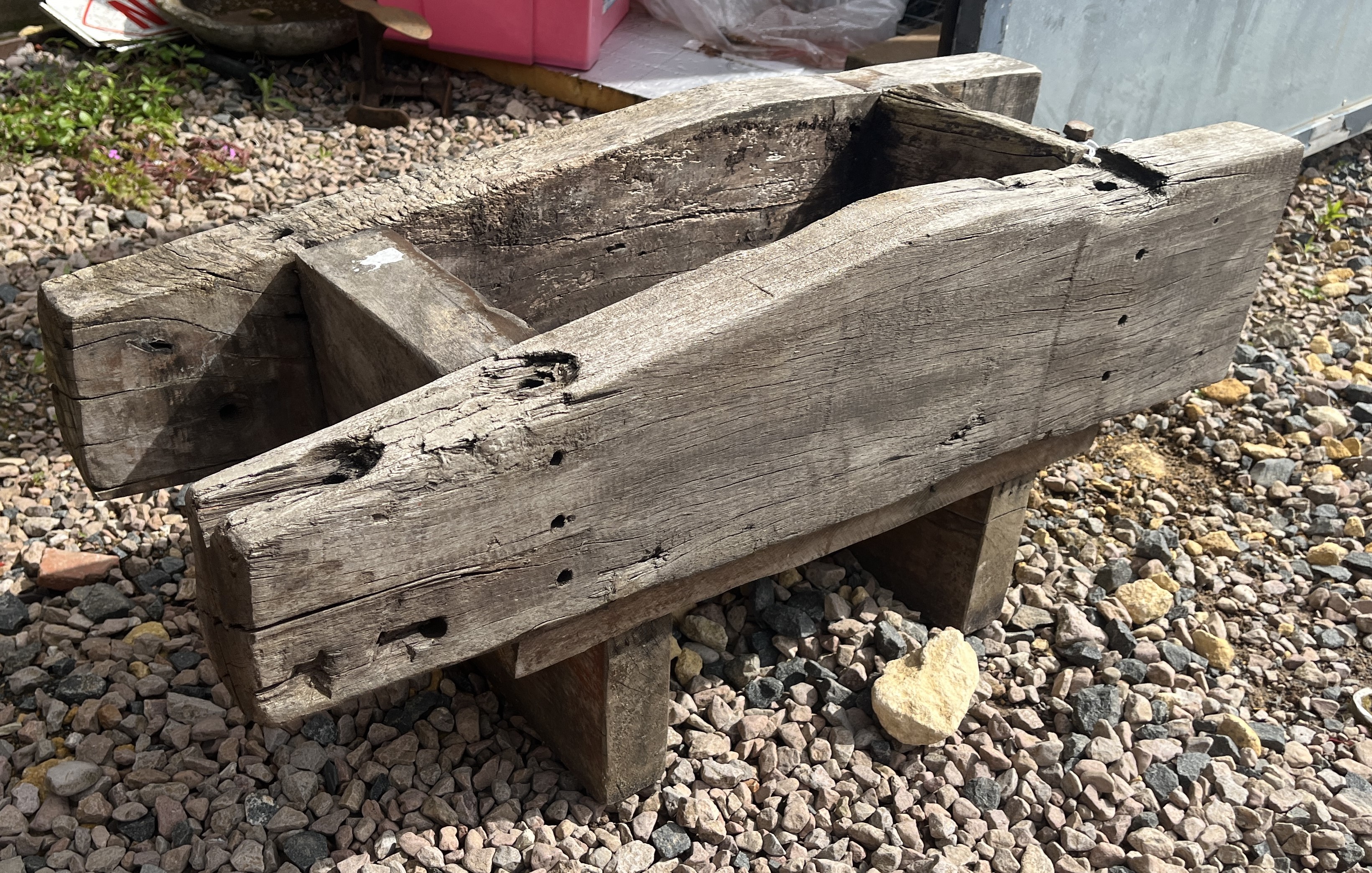 Rustic wooden planter - Image 3 of 3