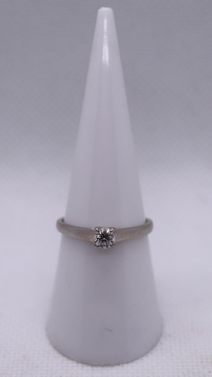 Platinum and diamond solitaire ring - Size N
