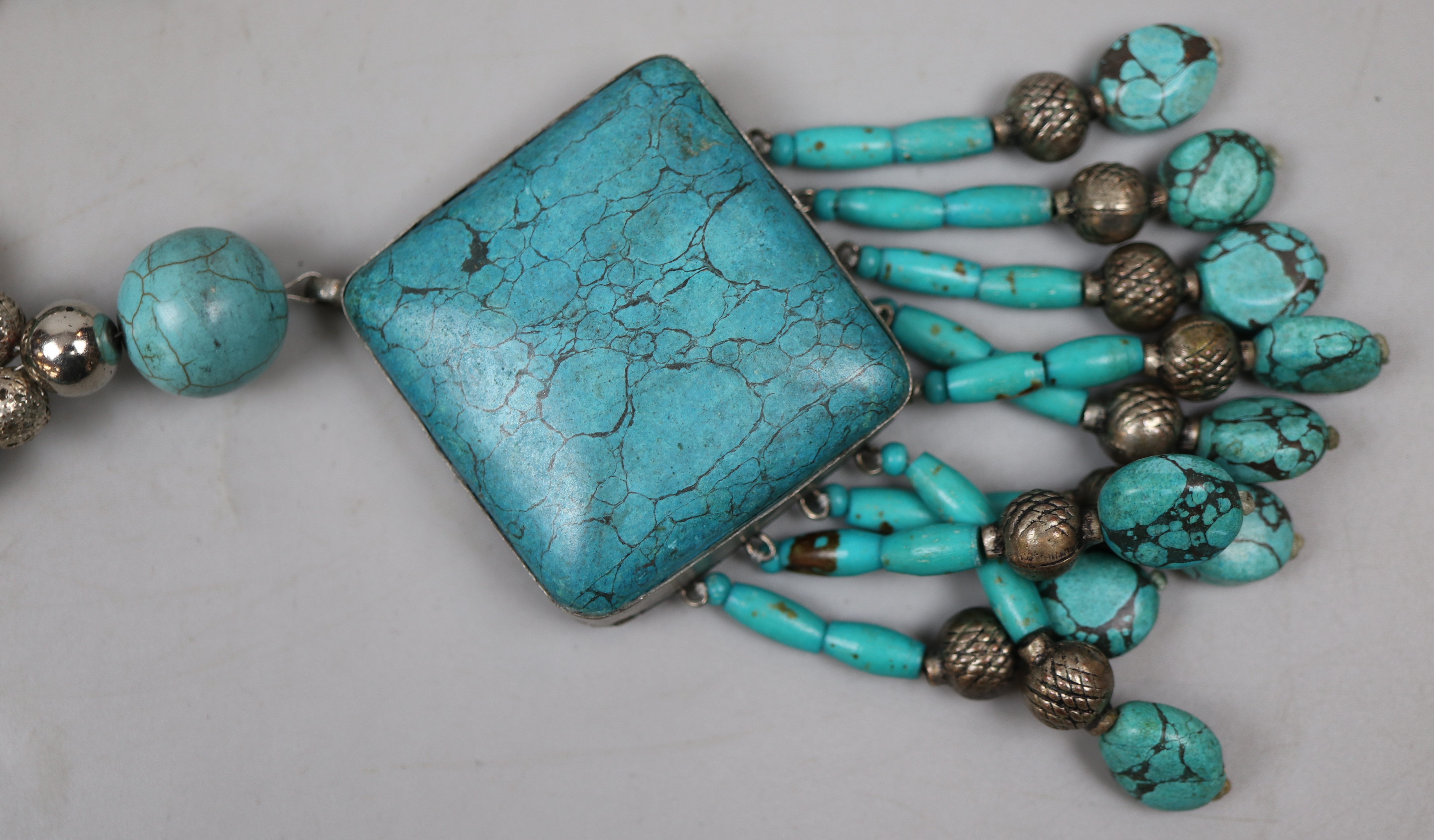 Vintage Himalayan / Tibet silver & turquoise necklaces - Image 3 of 7
