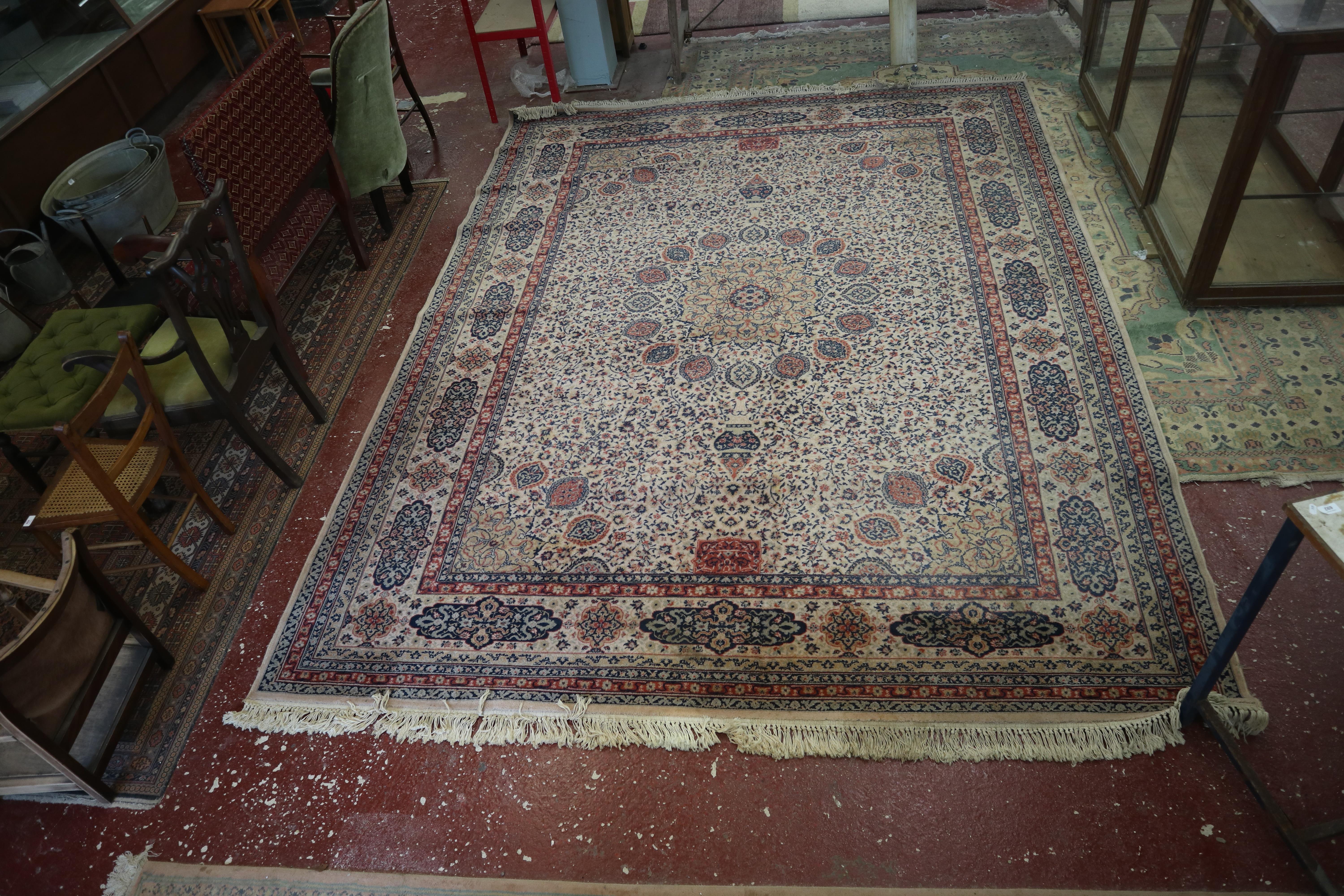 Large hand knotted patterned rug - Approx size: 370cm x 275cm - Image 4 of 4