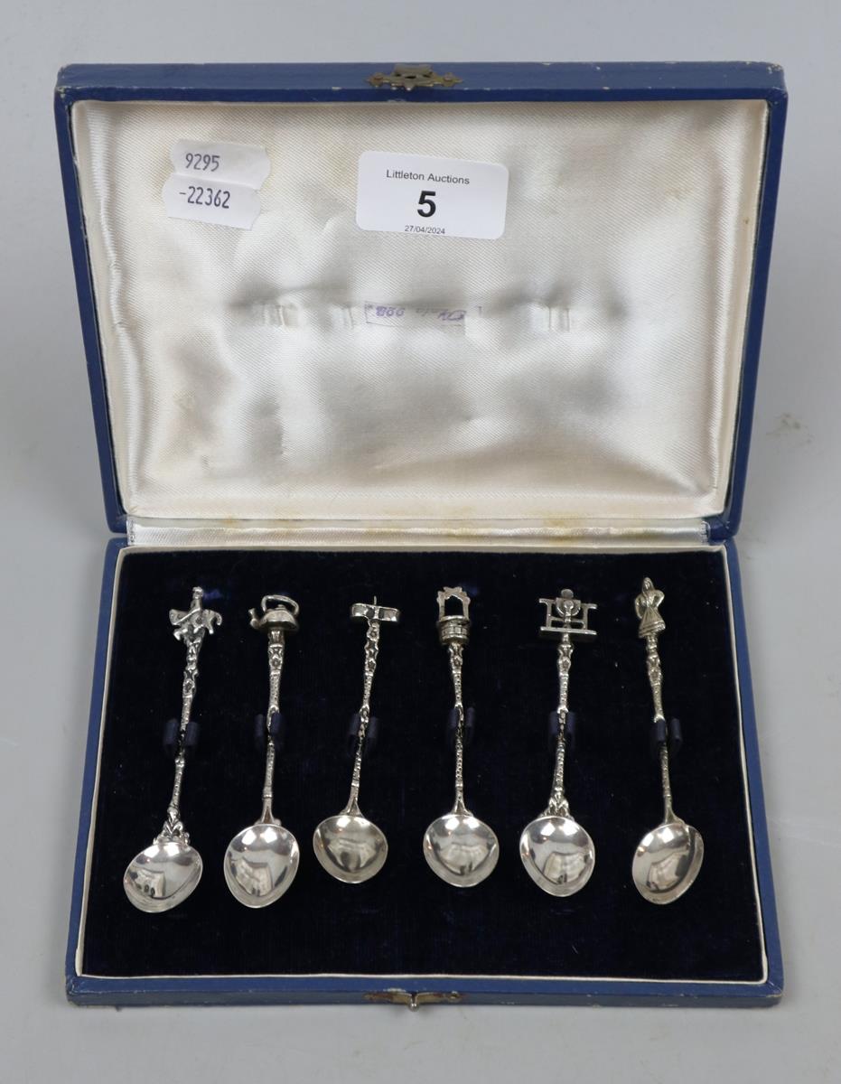 Cased set of silver teaspoons marked 900 - Approx weight 47g