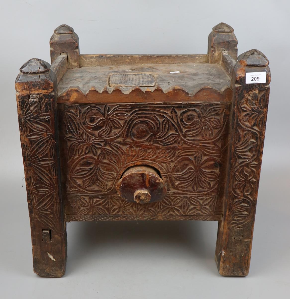 Antique carved Indian chest - Approx size: W: 49cm D: 36cm H: 53cm