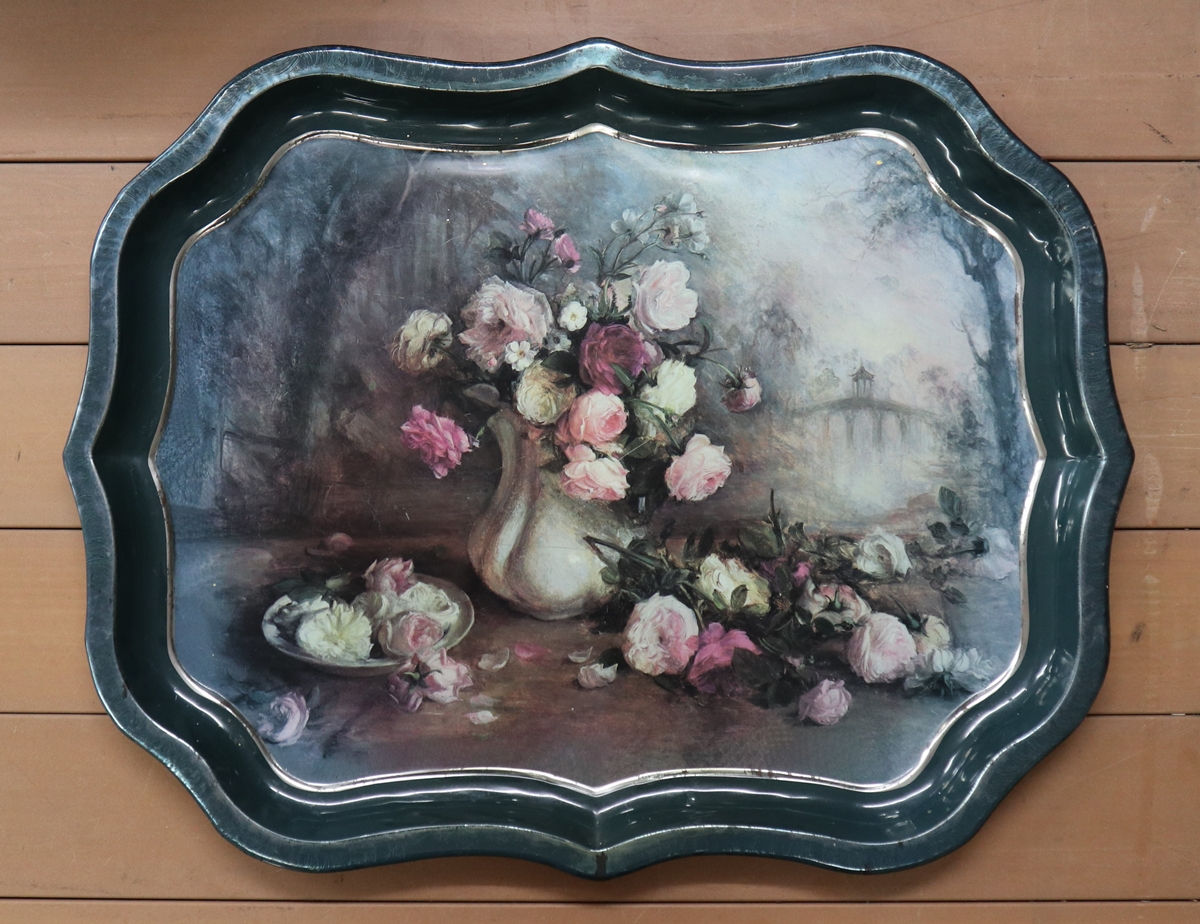 3 trays to include paper mƒch‚ inlaid with mother-of-pearl - Image 4 of 4