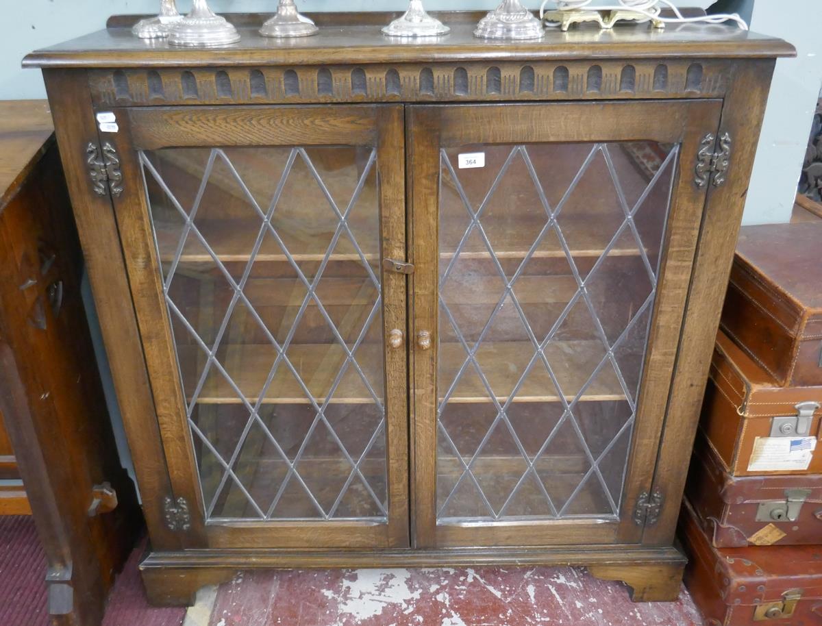 Glazed display cabinet - Approx size: W: 107cm D: 31cm H: 108cm