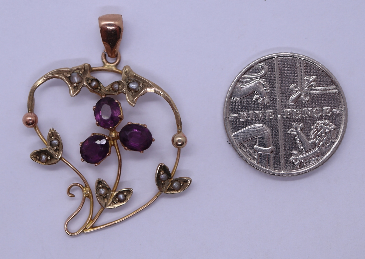 9ct gold Victorian amethyst and pearl pendant - Image 2 of 2