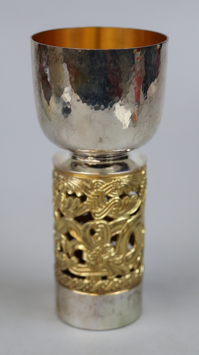 Aurum boxed hallmarked silver and gold plated Hereford Cathedral Goblet - Approx 17cm tall - Image 3 of 7