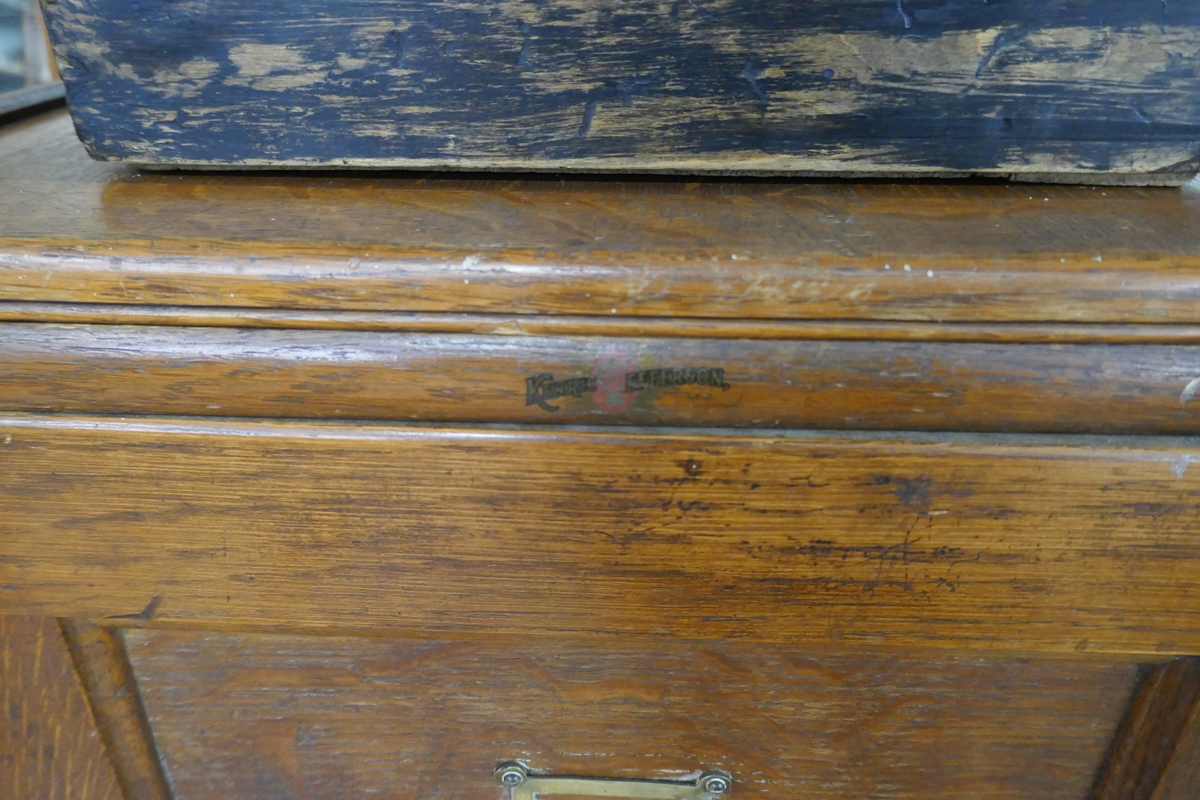 Edwardian oak filing cabinet - Approx size: W: 47cm D: 71cm H: 116cm - Image 4 of 4