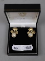 18ct gold on silver pearl set earrings