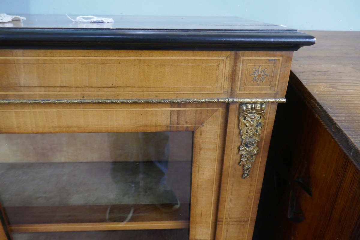 Victorian walnut and ormalu peer cabinet - Approx size: W: 106cm D: 32cm H: 99cm - Image 2 of 4