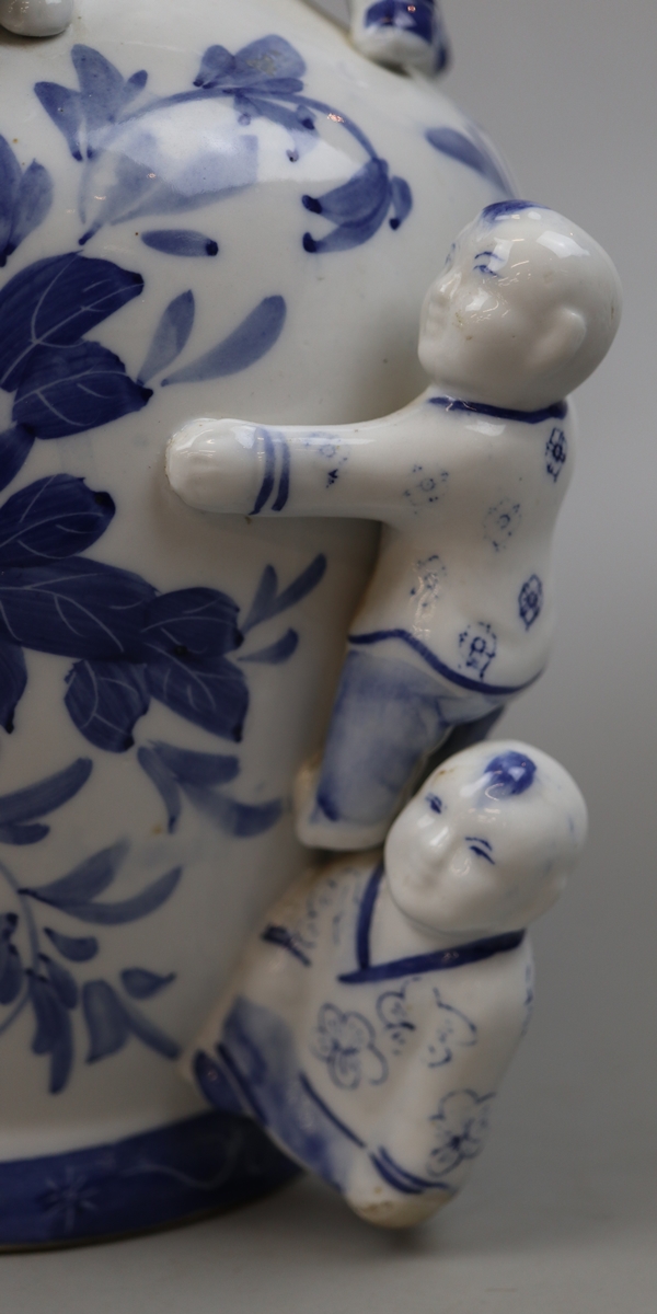Vintage Chinese porcelain fertility vase - Approx height: 35cm - Image 3 of 5