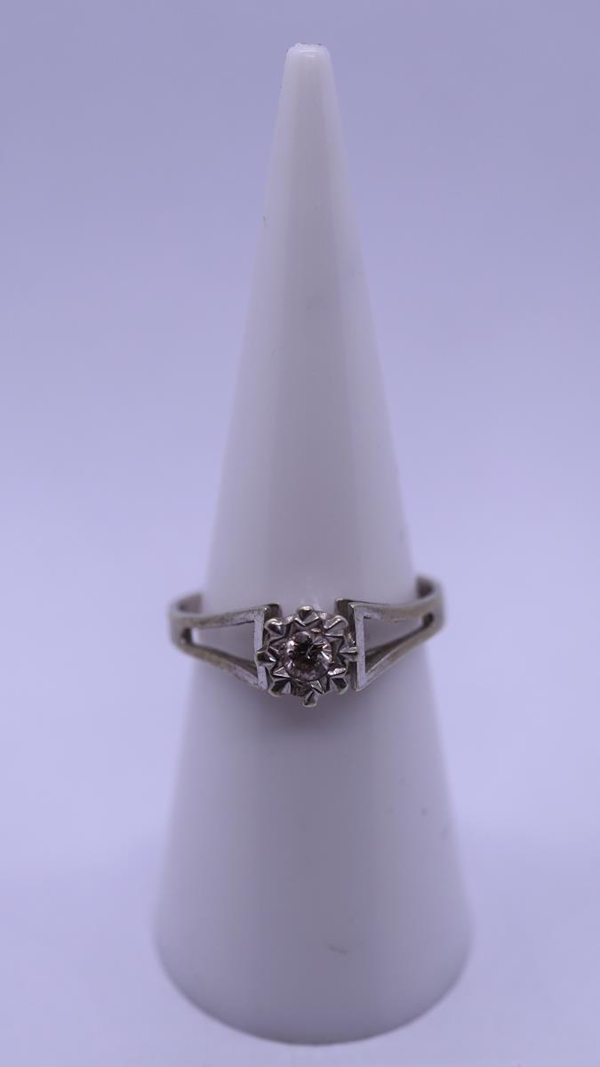 White gold diamond solitaire ring - Size L