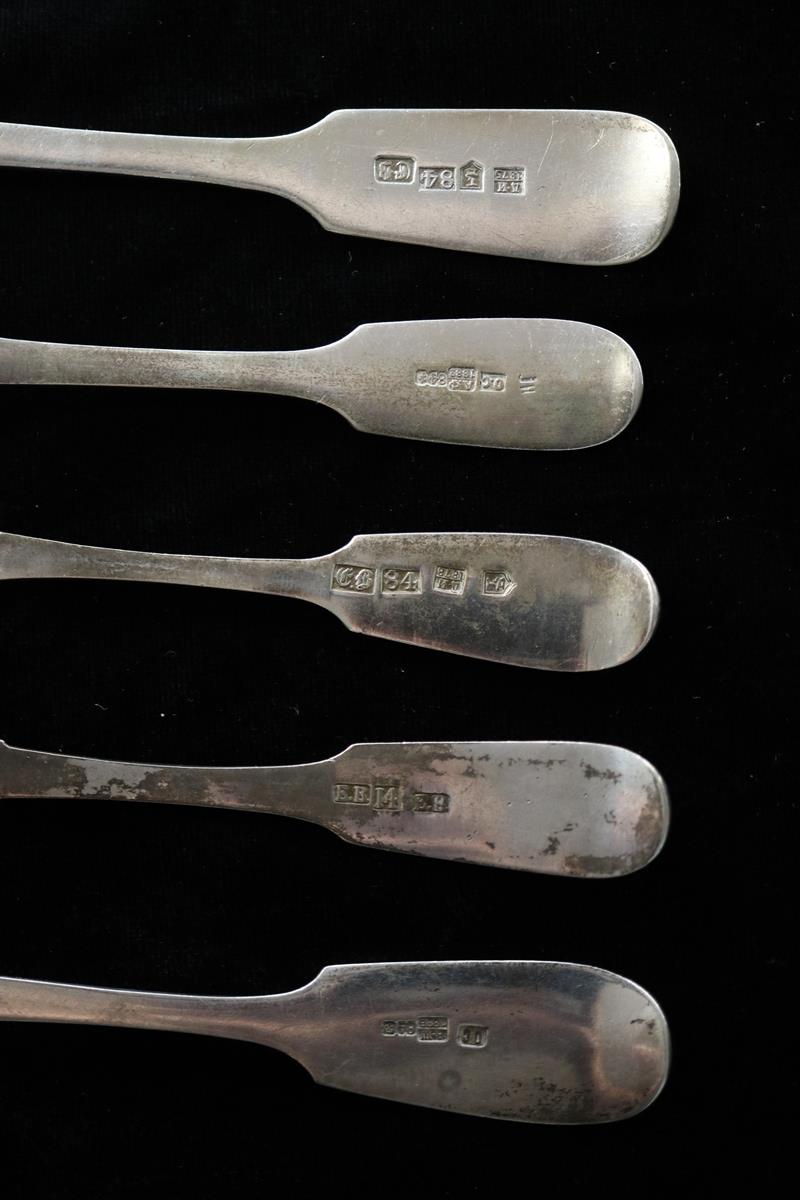 Set of knives together with 2 sets of white metal spoons - Image 2 of 3