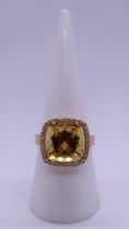 Fine 18ct citrine & diamond ring - Size N