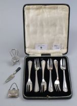 Hallmarked silver fork set together with a small collection of hallmarked silver - Approx weight