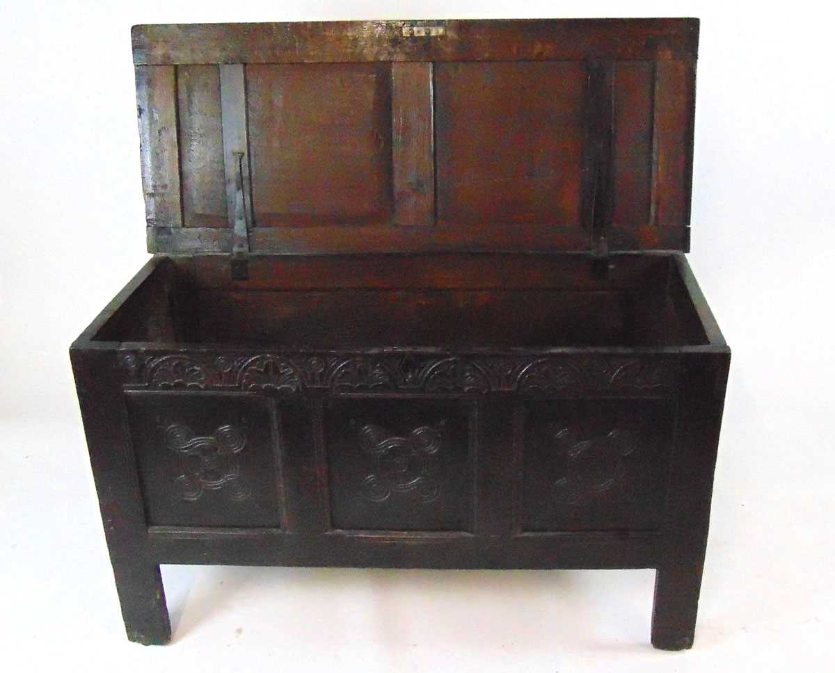An early 18th century carved oak coffer, with foliate arcaded frieze above three carved panels, on - Image 5 of 5
